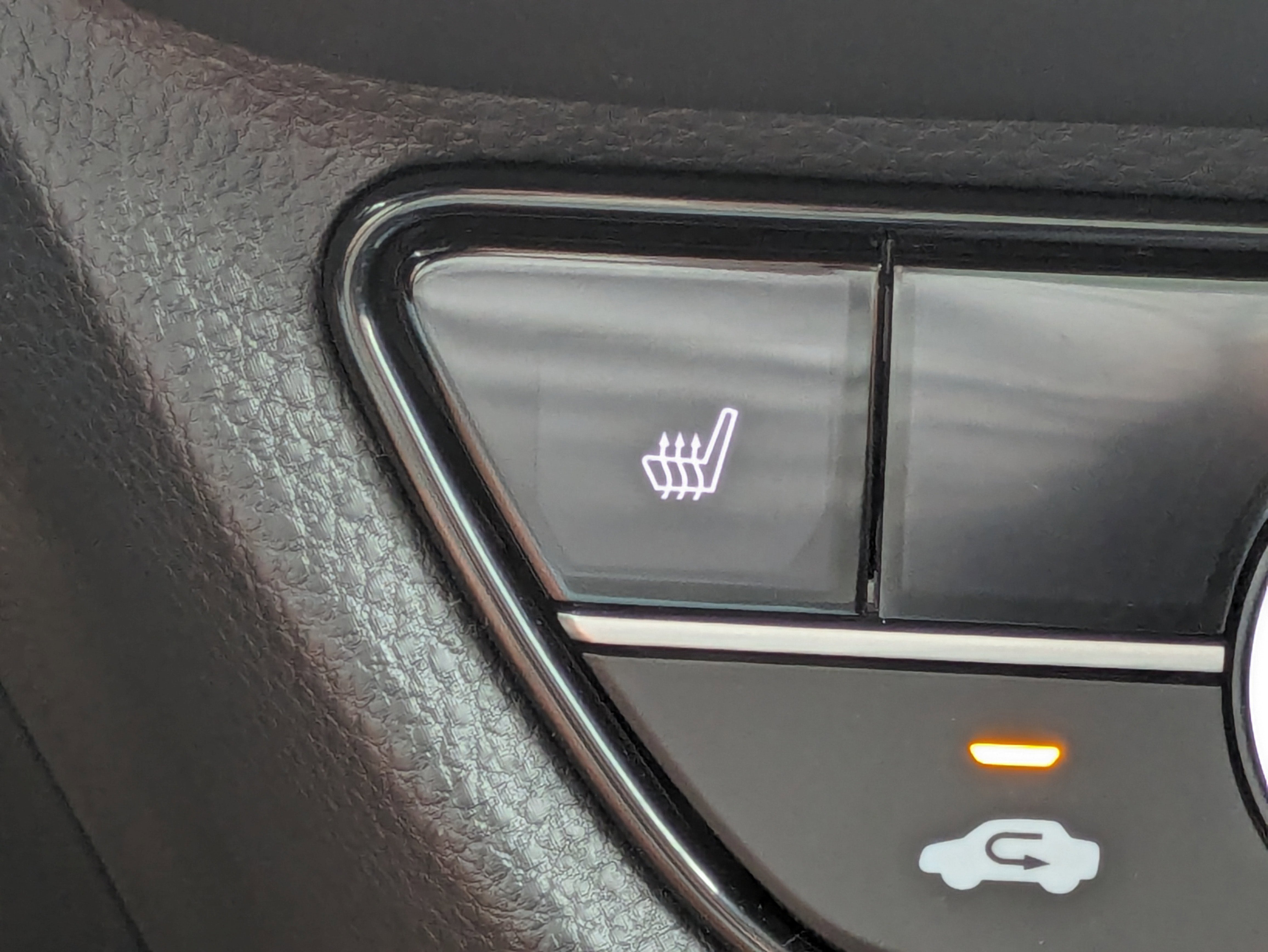 Used 2023 Honda HR-V EX-L image 19