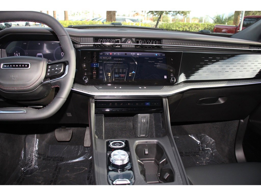 Used 2025 Jeep Wagoneer S Limited image 14