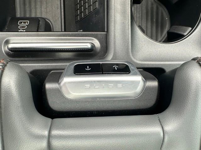 Certified 2025 Ford Expedition Active RWD image 22
