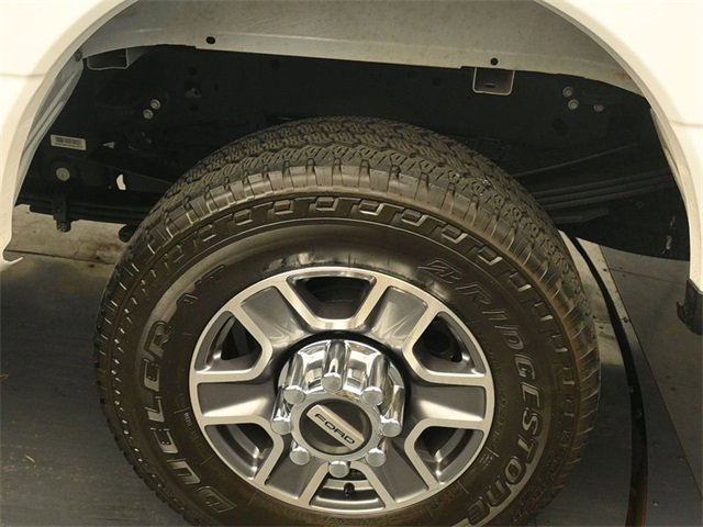 Certified 2025 Ford F350 Lariat image 9