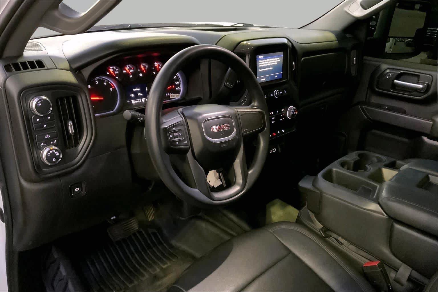 Used 2022 GMC Sierra 2500 Pro w/ Convenience Package AWD/4WD image 15