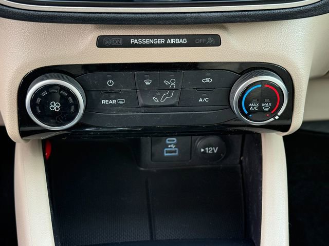 Certified 2022 Ford Escape SE FWD image 4