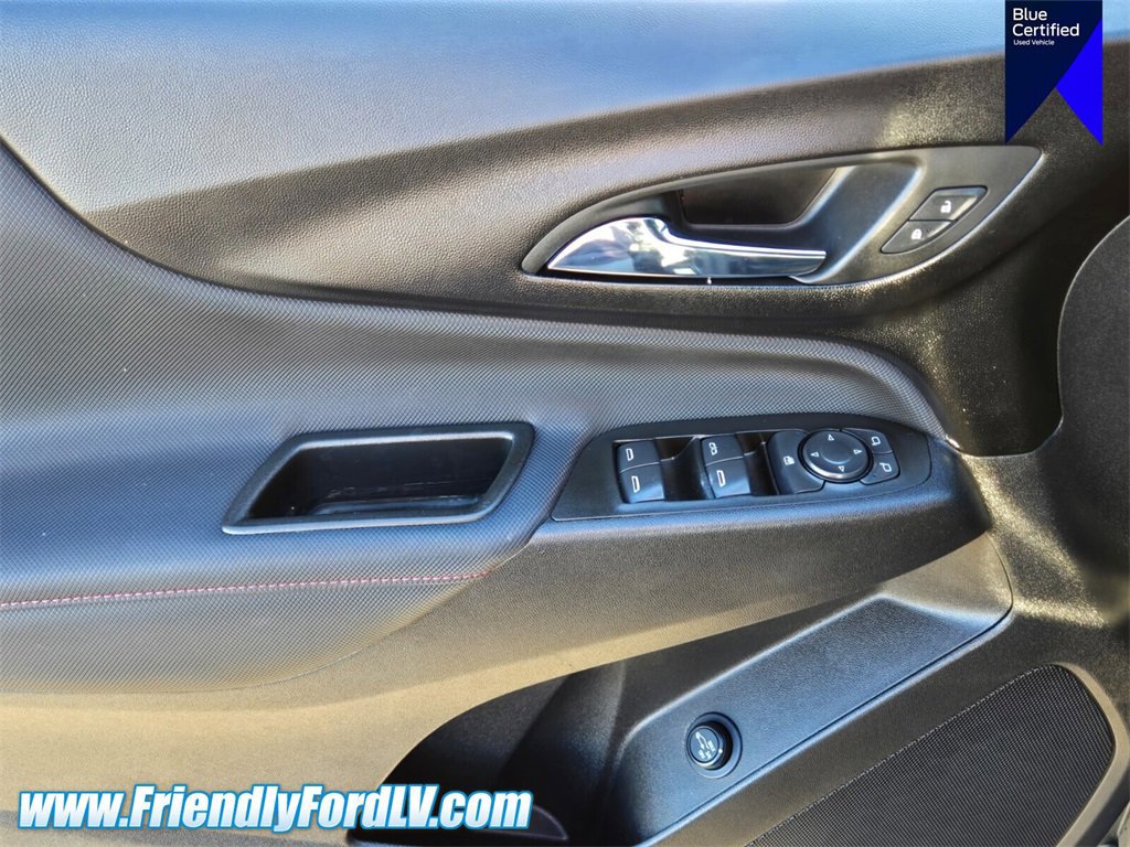 Used 2022 Chevrolet Equinox RS w/ Infotainment Package image 19