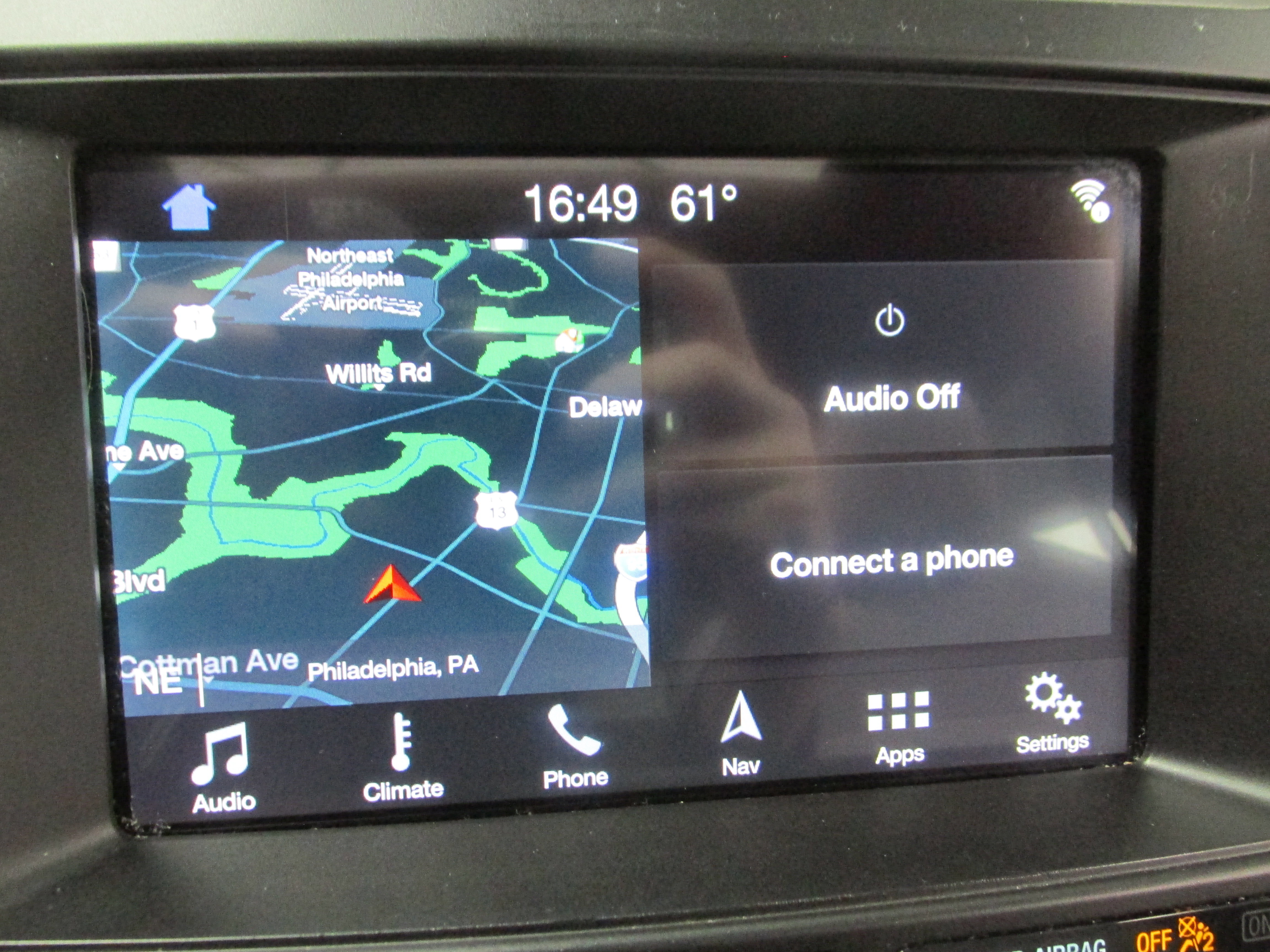 Certified 2019 Ford Explorer XLT w/ Equipment Group 201A image 39