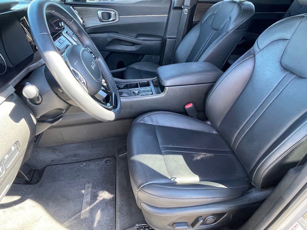 Used 2022 Kia Sorento S image 15