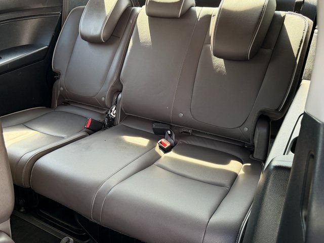 Used 2023 Honda Odyssey Elite image 38