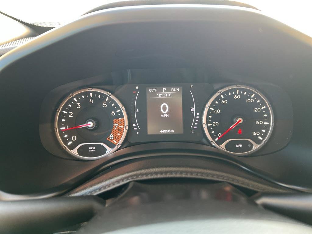Used 2020 Jeep Renegade Latitude w/ Cold Weather Group AWD/4WD image 12