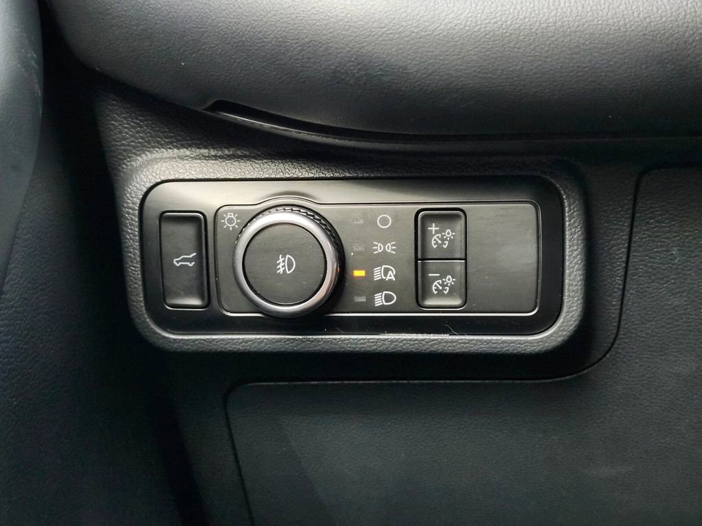 Certified 2025 Ford Explorer ST image 26