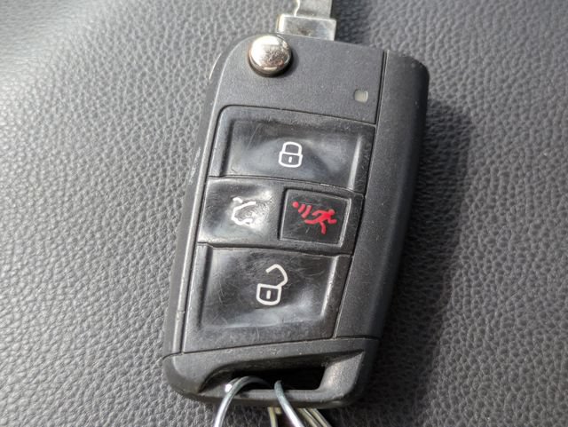 Used 2019 Volkswagen Jetta S w/ Driver Assistance Package FWD image 25