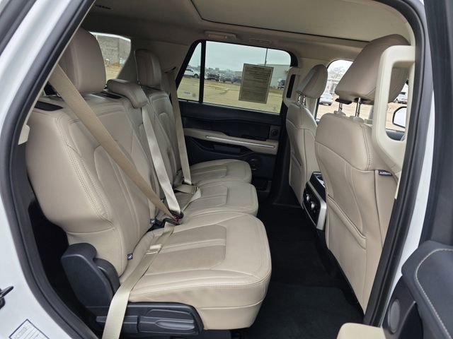 Certified 2024 Ford Expedition Limited image 27