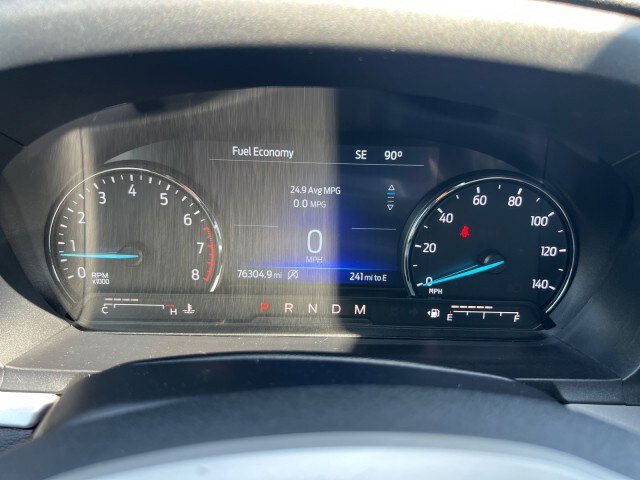 Certified 2021 Ford Explorer XLT w/ Equipment Group 202A AWD/4WD image 19