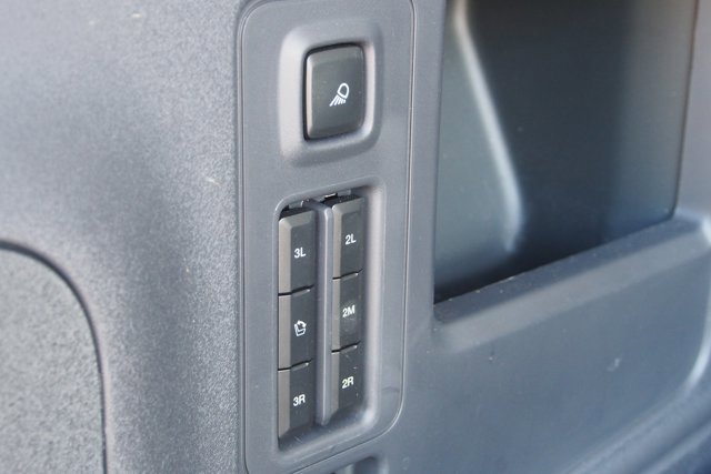 Certified 2025 Ford Expedition Platinum w/ Driver's Package AWD/4WD image 19