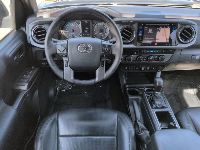 Used 2019 Toyota Tacoma TRD Sport AWD/4WD image 16