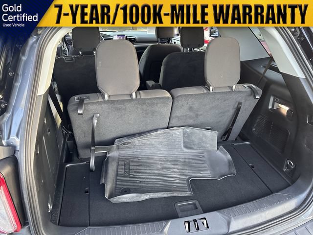 Certified 2024 Ford Explorer XLT RWD image 33