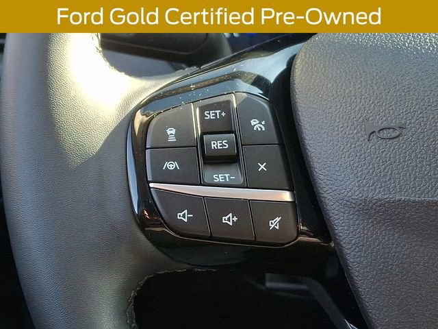 Certified 2022 Ford Escape Titanium image 26