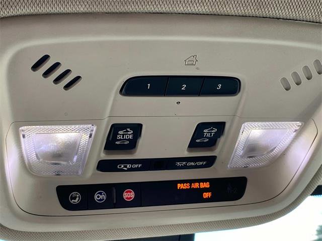 Used 2018 Chevrolet Traverse LT image 65