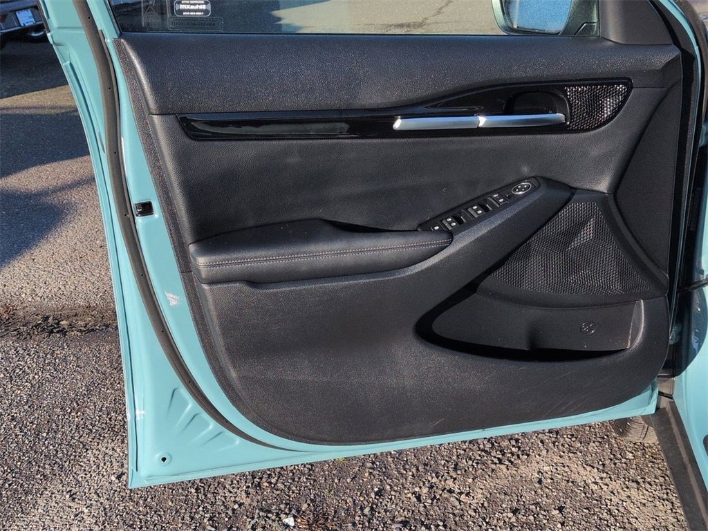 Used 2024 Kia Seltos S image 9