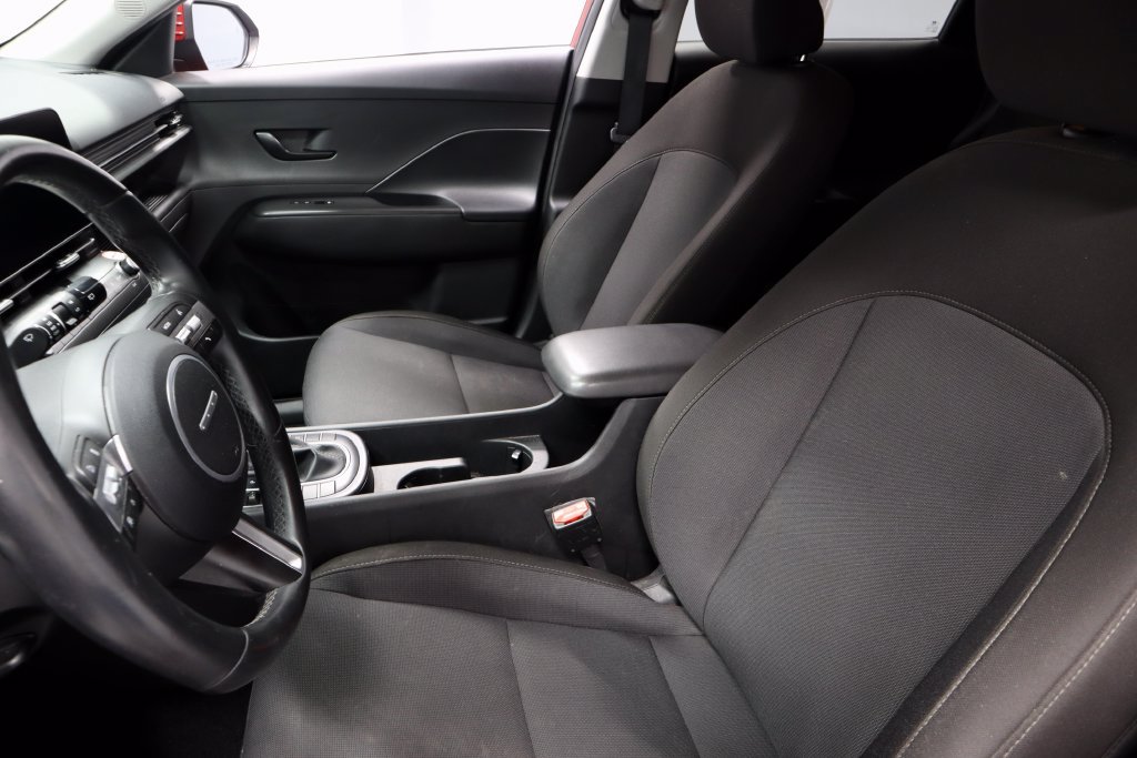 Used 2024 Hyundai Kona SEL FWD image 22