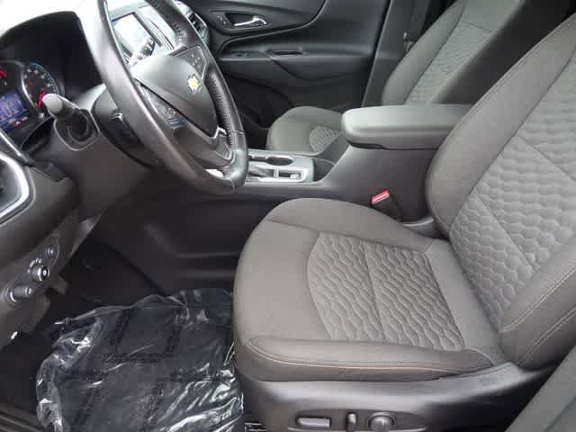 Used 2020 Chevrolet Equinox LT w/ Driver Convenience Package FWD image 6