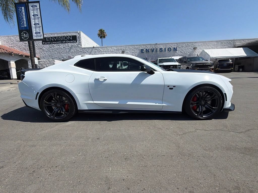 Used 2022 Chevrolet Camaro SS RWD image 14