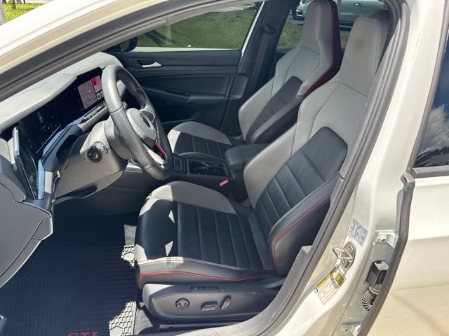Used 2022 Volkswagen GTI SE FWD image 18
