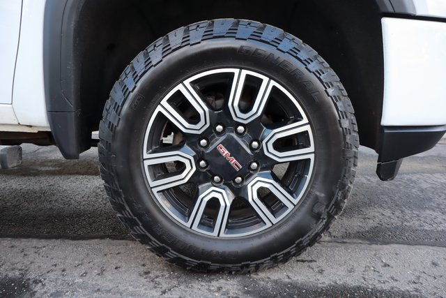Used 2022 GMC Sierra 2500 AT4 AWD/4WD image 13