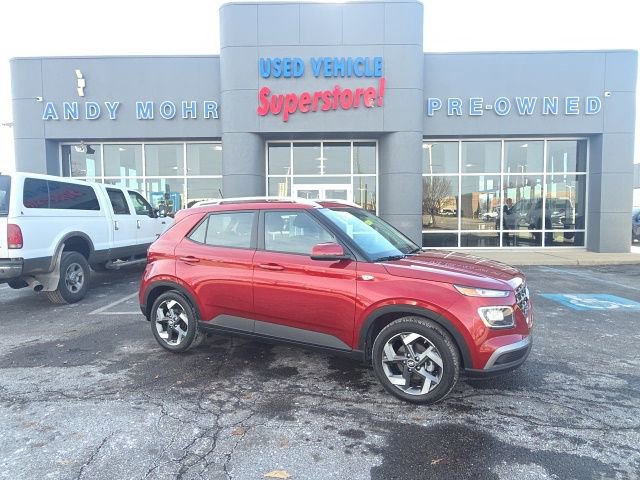 Used 2024 Hyundai Venue SEL image 4