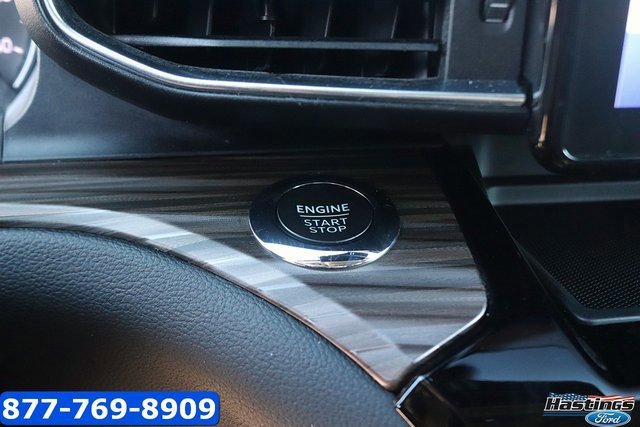 Certified 2022 Ford Explorer Limited w/ Equipment Group 301A image 25