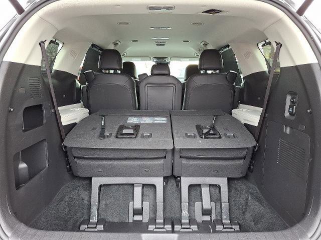 Used 2024 Kia Carnival SX image 29