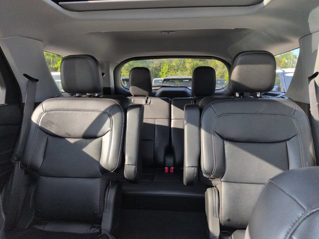 Certified 2023 Ford Explorer Limited w/ Equipment Group 301A AWD/4WD image 56