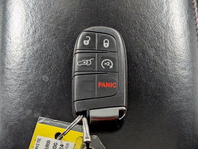 Used 2024 Dodge Durango GT RWD image 25