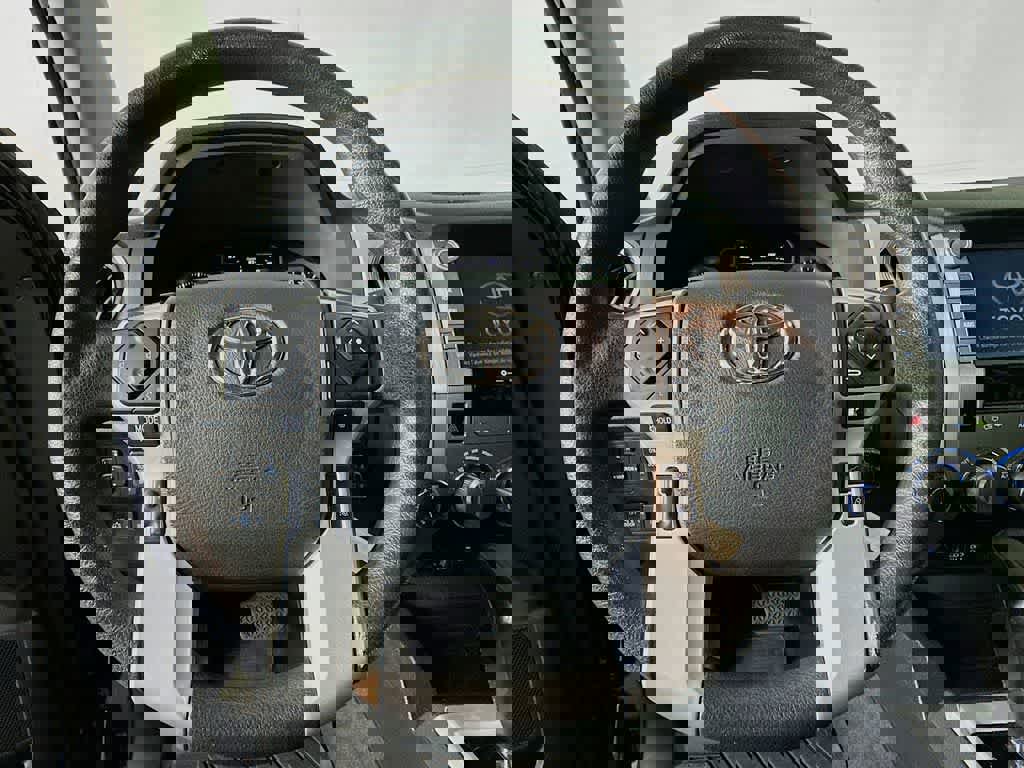 Used 2020 Toyota Tundra image 17