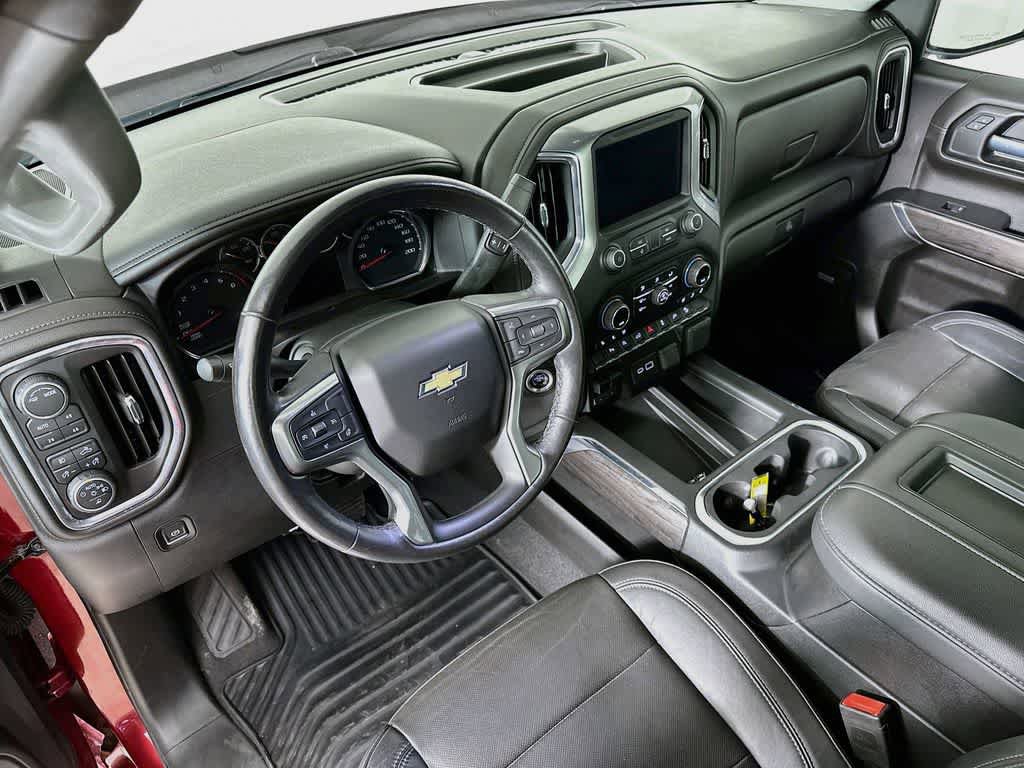 Used 2020 Chevrolet Silverado 1500 LTZ w/ LTZ Plus Package AWD/4WD image 2