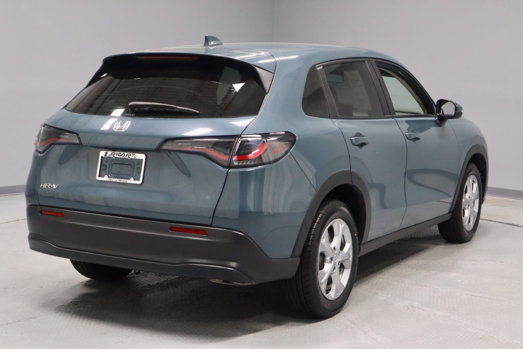 Used 2024 Honda HR-V LX image 11