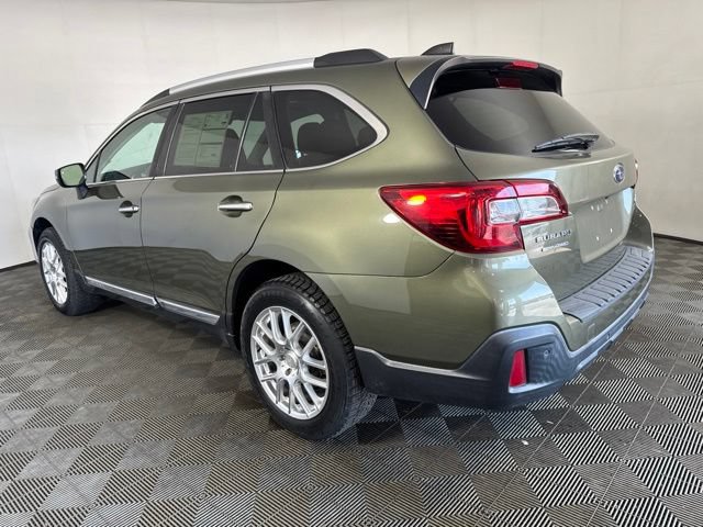 Used 2018 Subaru Outback 2.5i Touring AWD/4WD image 6