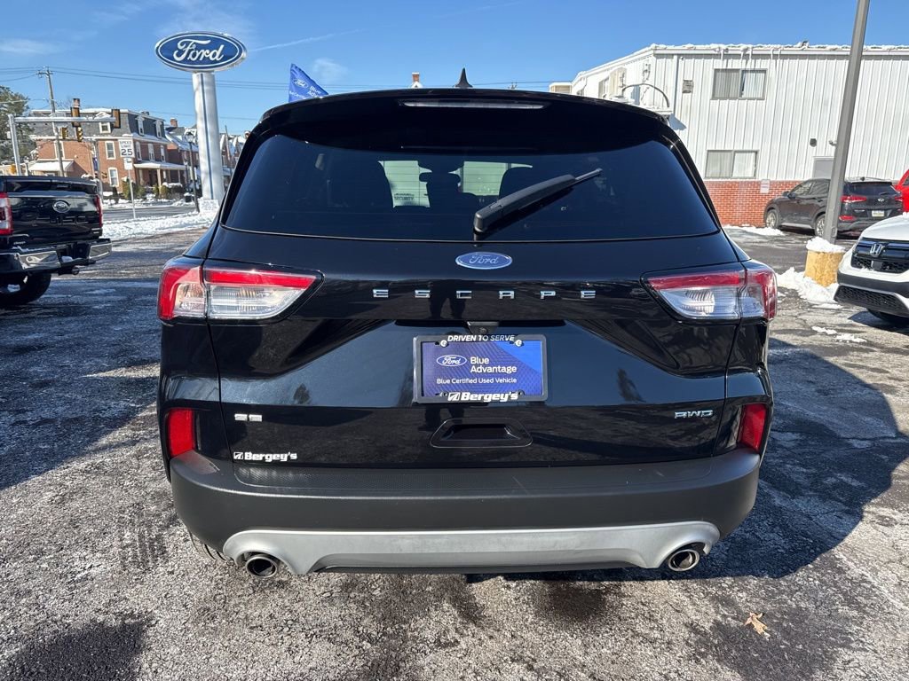 Certified 2022 Ford Escape SE w/ Cold Weather Package image 7