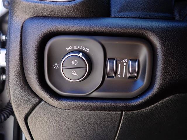 Used 2022 RAM 3500 Laramie AWD/4WD image 15