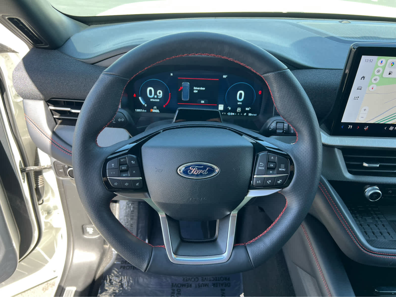 Certified 2025 Ford Explorer ST-Line w/ Premium Package AWD/4WD image 37