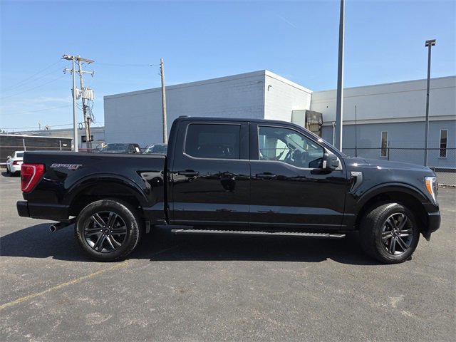 Certified 2022 Ford F150 XLT w/ Equipment Group 302A High image 6