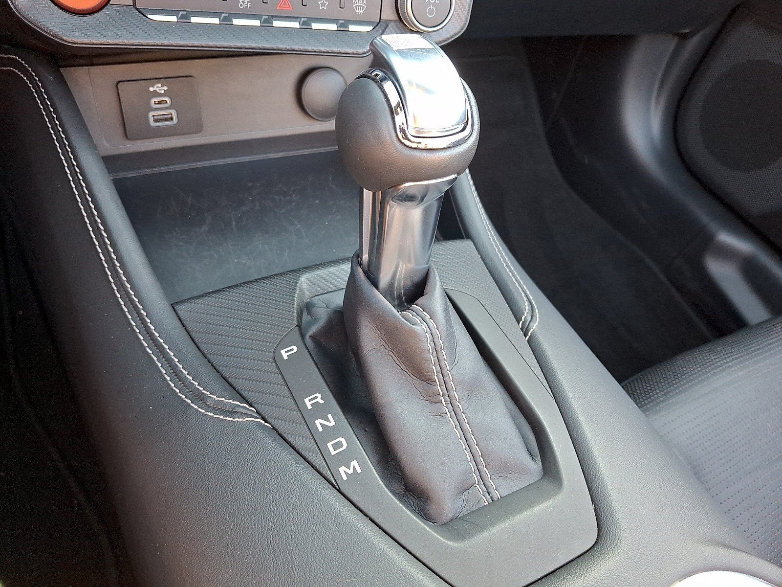 Certified 2025 Ford Mustang GT Premium RWD image 13