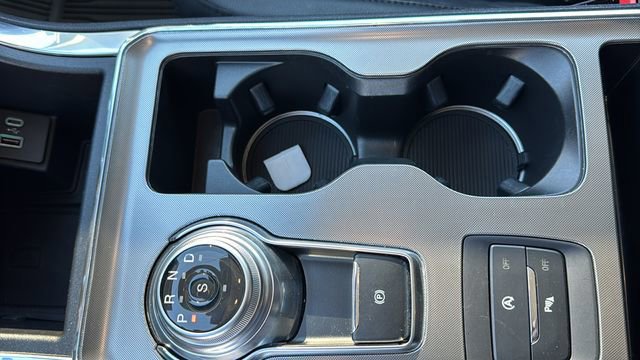 Certified 2024 Ford Edge Titanium image 26