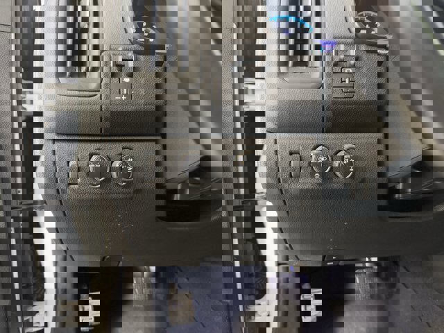 Used 2021 Chevrolet Colorado ZR2 AWD/4WD image 19