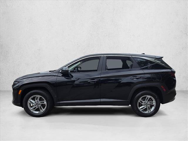 Used 2025 Hyundai Tucson SE AWD/4WD image 9