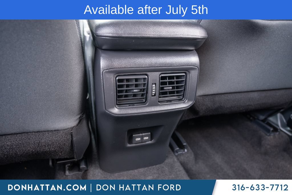 Used 2024 Toyota RAV4 XLE FWD image 25