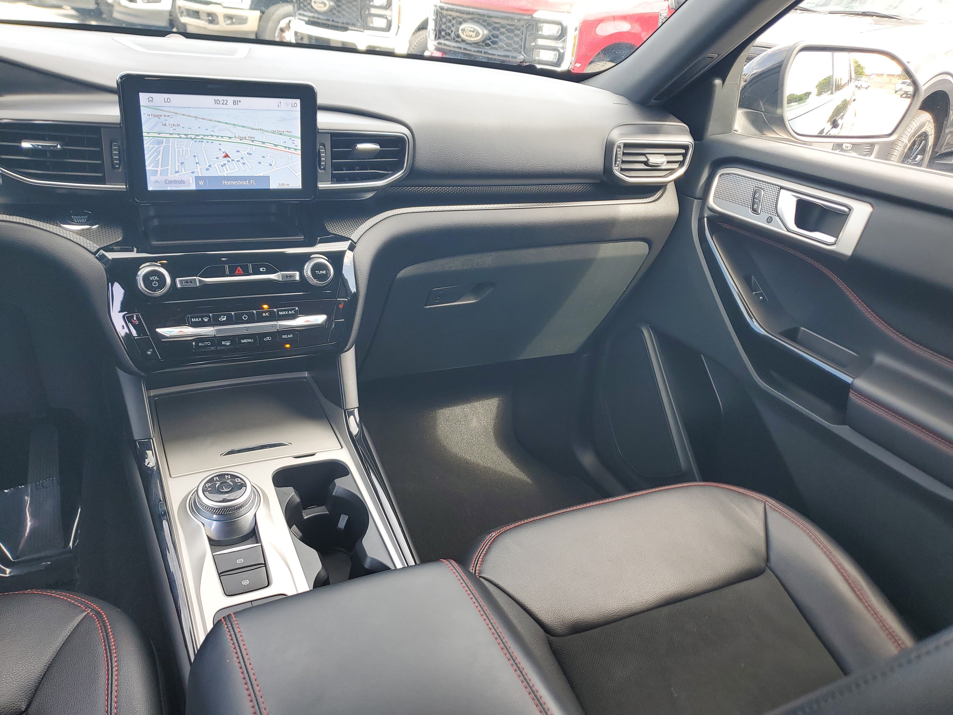 Certified 2023 Ford Explorer ST-Line w/ Class IV Trailer Tow Package RWD image 20