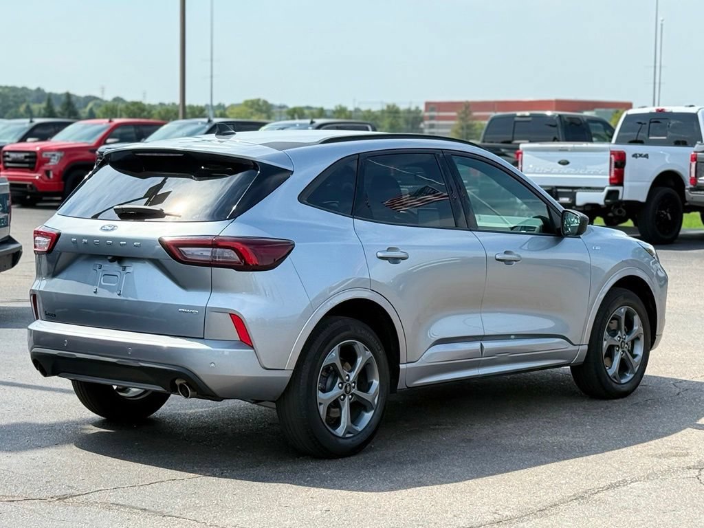 Certified 2024 Ford Escape ST-Line w/ Tech Pack #1 AWD/4WD image 33