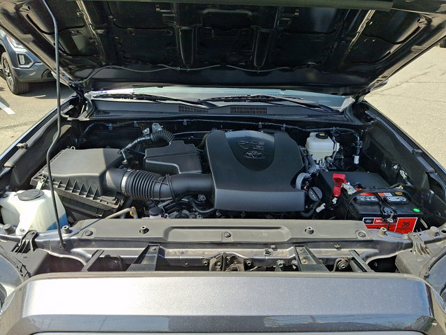 Used 2023 Toyota Tacoma TRD Off-Road w/ Black Out Package (TMS) AWD/4WD image 30