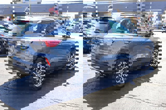 Certified 2022 Ford Escape SEL w/ Technology Package FWD image 6