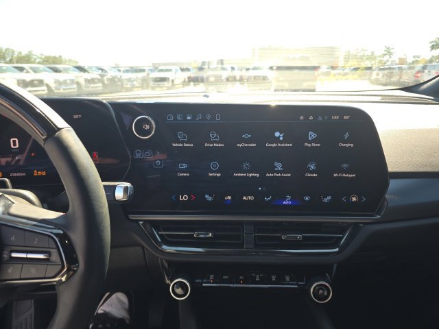 Used 2024 Chevrolet Equinox EV RS w/ Active Safety Package 3 FWD image 34