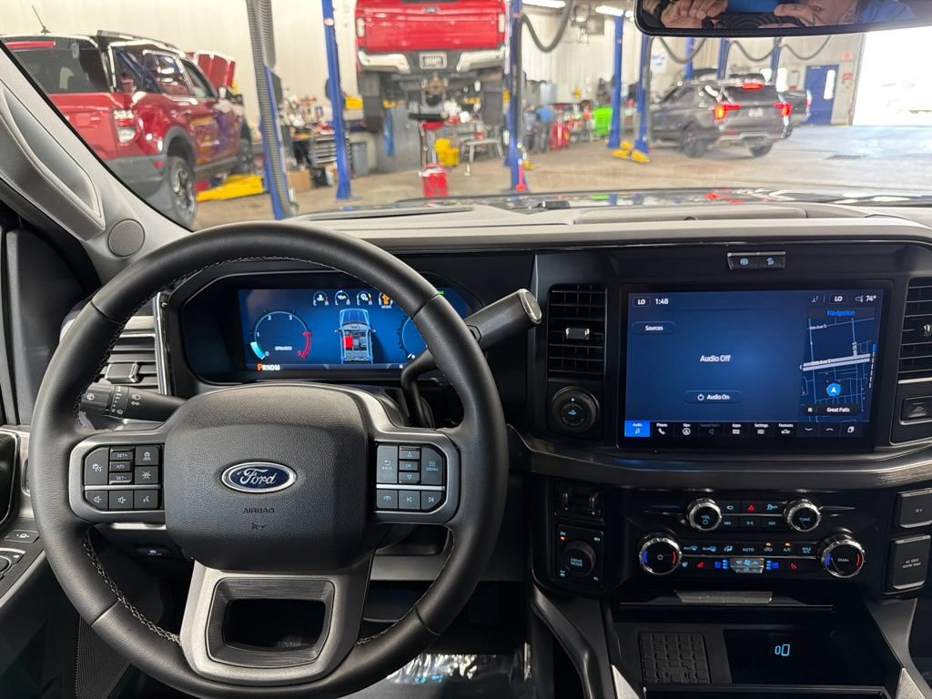 Certified 2025 Ford F350 Lariat w/ Lariat Ultimate Package AWD/4WD image 18